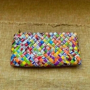 Clutch‎ Colorful Handcrafted Woven Candy Wrapper bag  zip top Purse EUC
